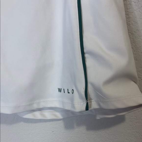 Wilo the label Medium White Athletic Skort with Green Trim - Picture 3 of 7